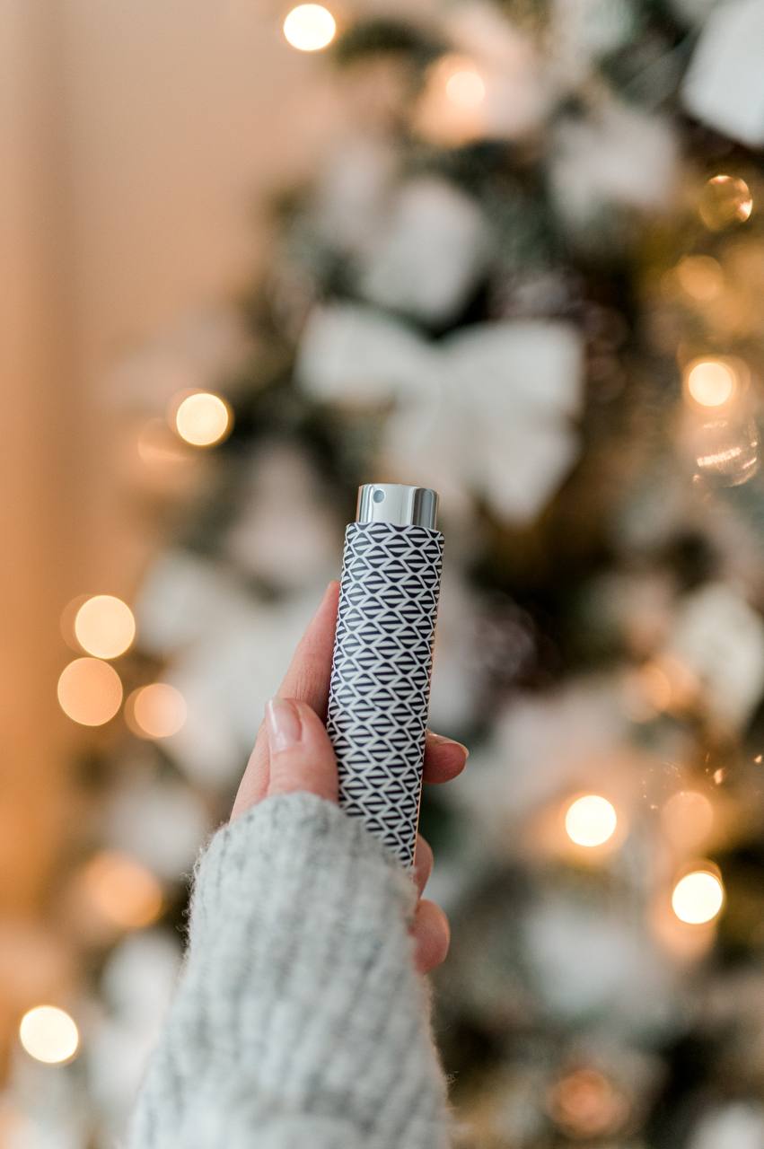 Étui à parfum de poche